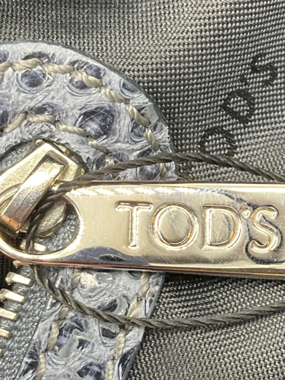 TOD'S SLATE BLUE PYTHON SKIN LEATHER HANDBAG